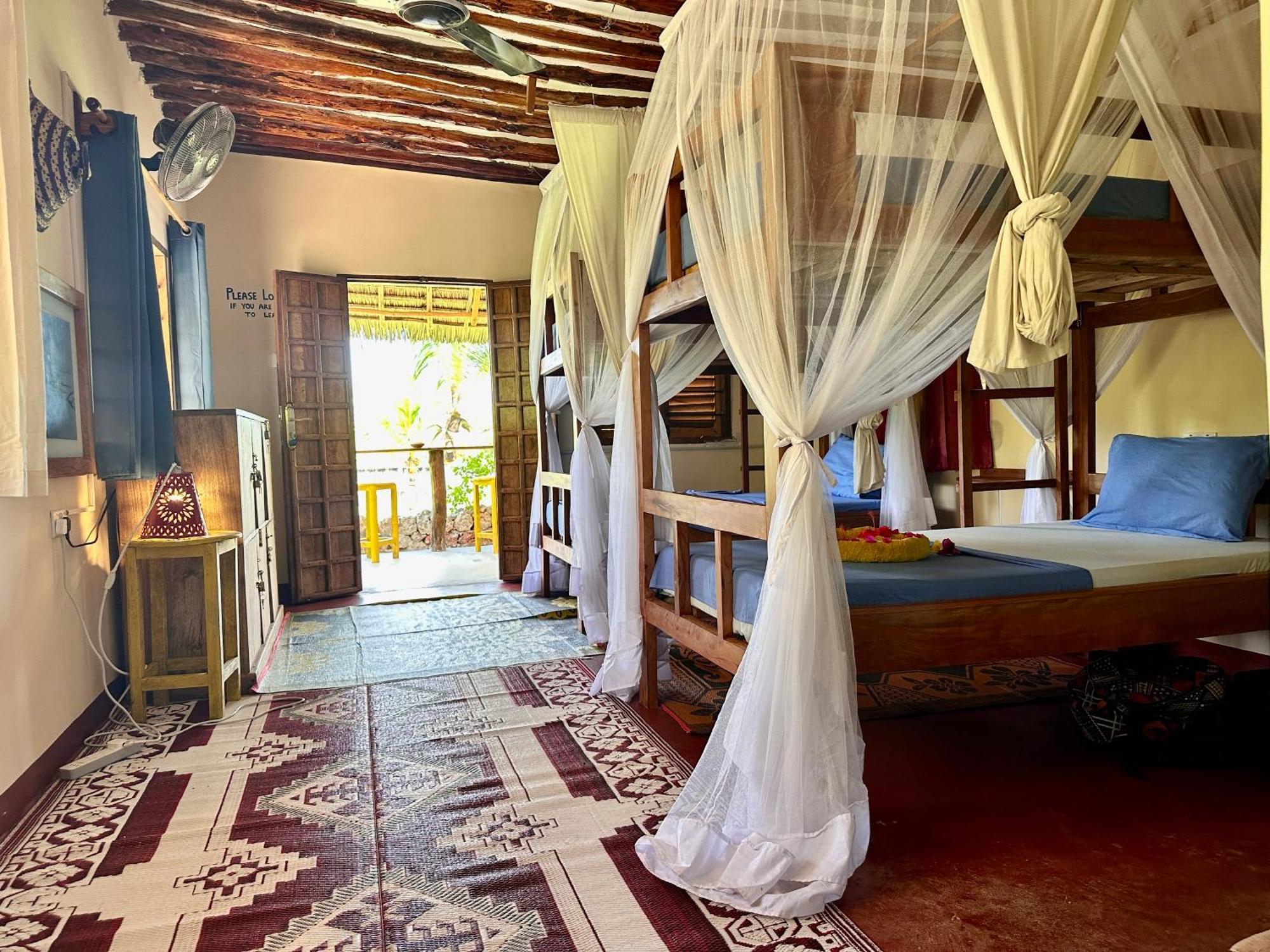Kameleon Blue Hotel Kizimkazi Exterior photo