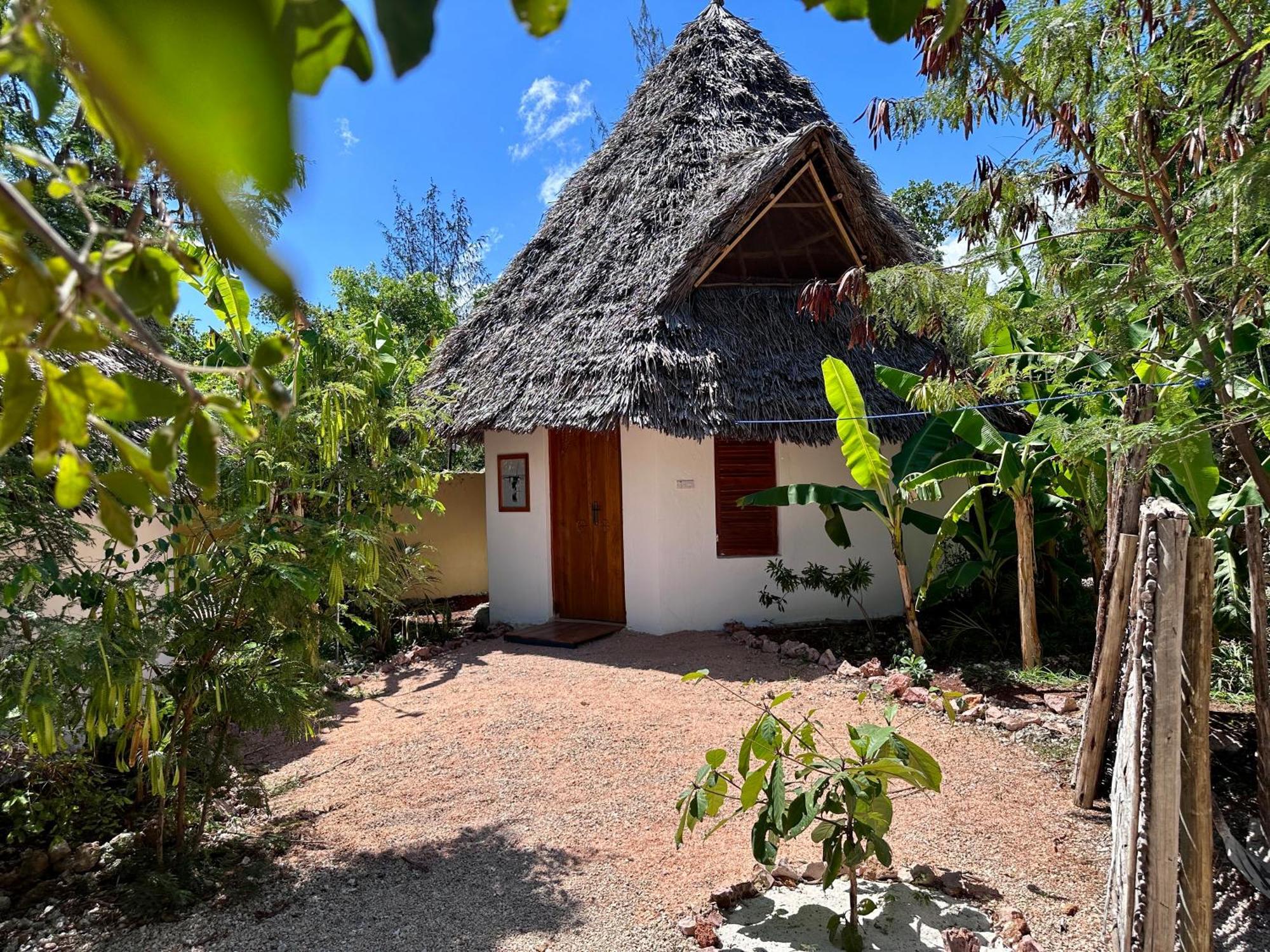 Kameleon Blue Hotel Kizimkazi Exterior photo