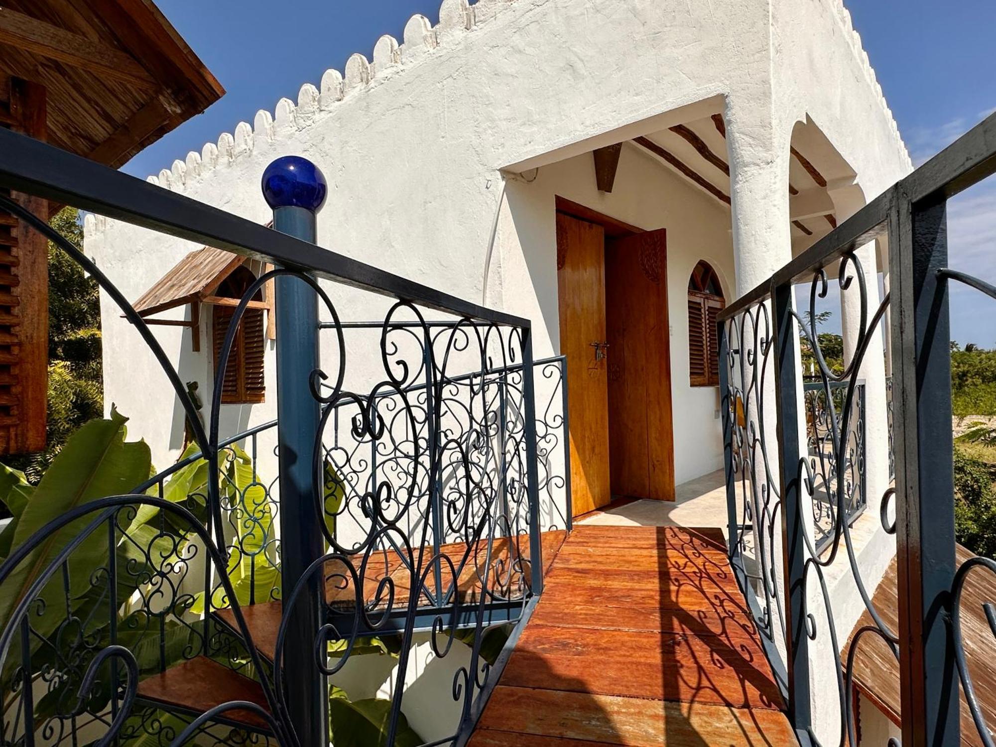 Kameleon Blue Hotel Kizimkazi Exterior photo